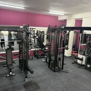 fitness-gym-cierne-004_original
